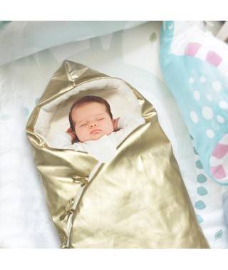 Saco de dormir para bebé dorado